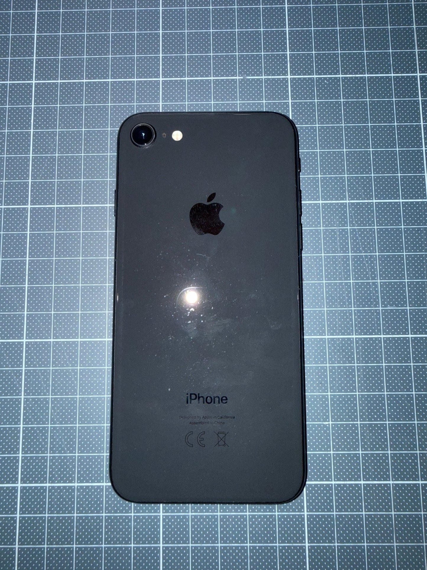 Diverse iPhones (Gebraucht o. Defekt) - Anania's Shop