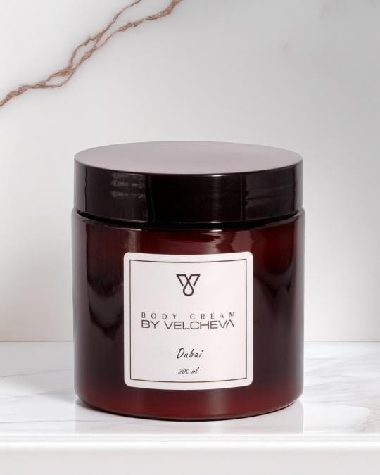 By Velcheva Körpercreme Dubai – 200 ml, Rose, Oud & Vanille, für alle Hauttypen - Anania's Shop