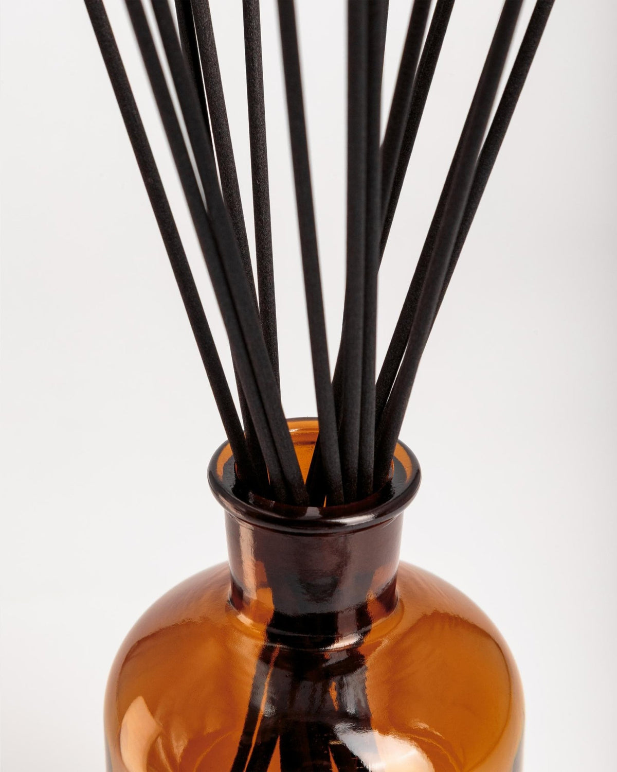 By Velcheva Raumduft Mikado Carolina – 160 ml, Cappuccino, Jasmin & Kakao - Anania's Shop